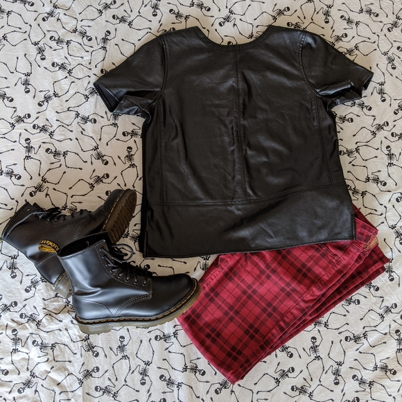 LOFT Faux Leather Top - Picture 1 of 5